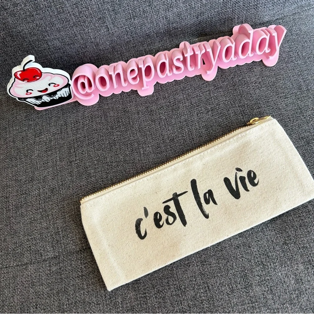 Canvas “c’est la vie” Pencil, Travel Mini Pouch, Cream, Black
